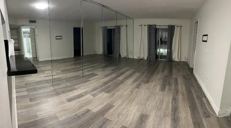 Photo - 1855 W 60th St Unit 312