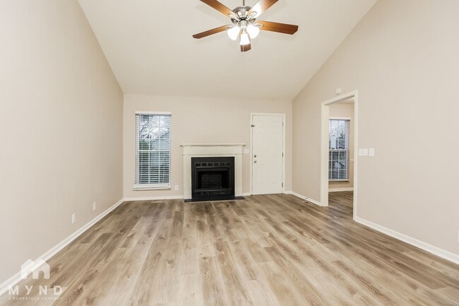 Photo - 3277 Towne Village Rd