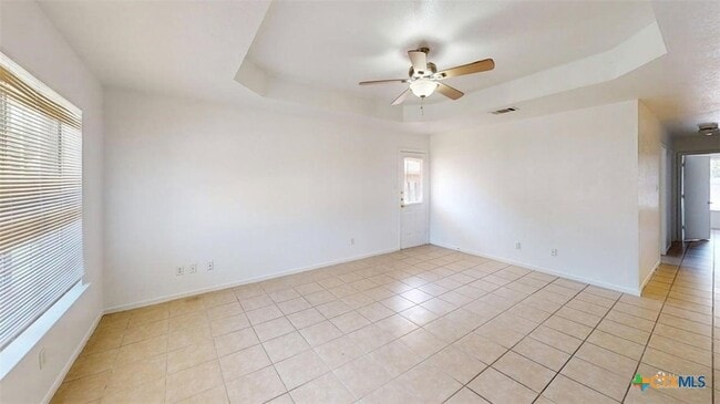 Photo - 208 Elbert Ln Unidad A