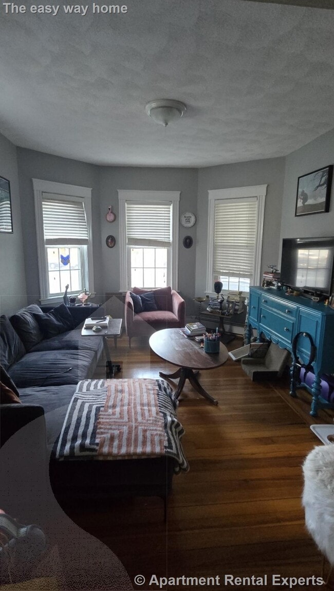 Photo - 835 Fellsway