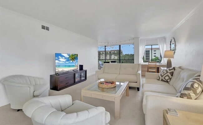 Photo - 4612 Flagship Dr Unit 206