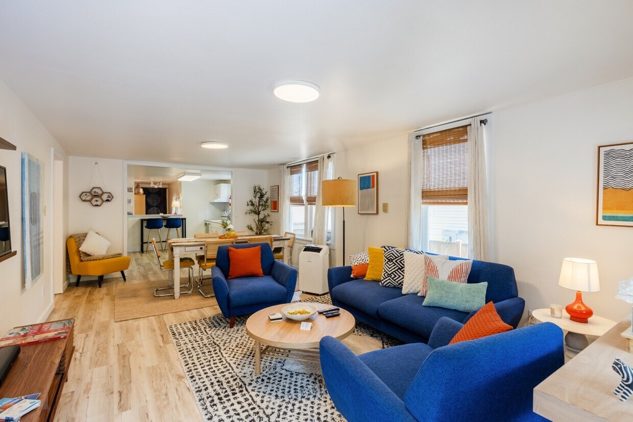 Photo - 1554 S Atlantic St (Seattle, WA)