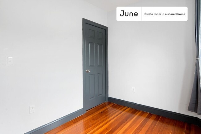 Photo - Room in Shared 4 bed/2 bath home Unit D