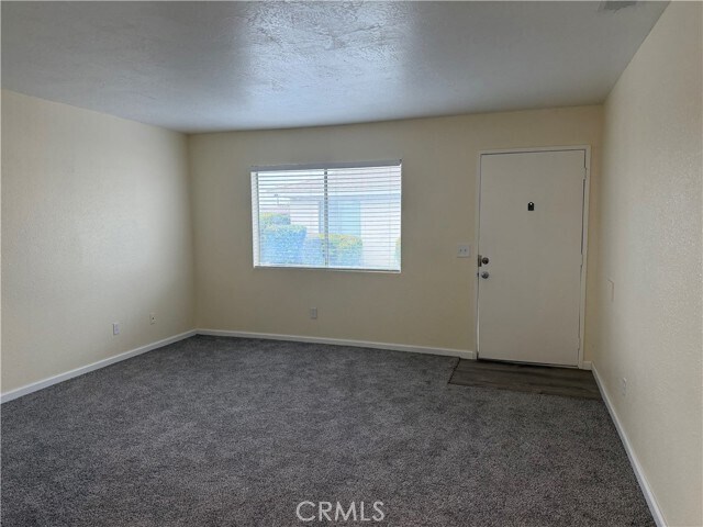 21560 Laguna Rd