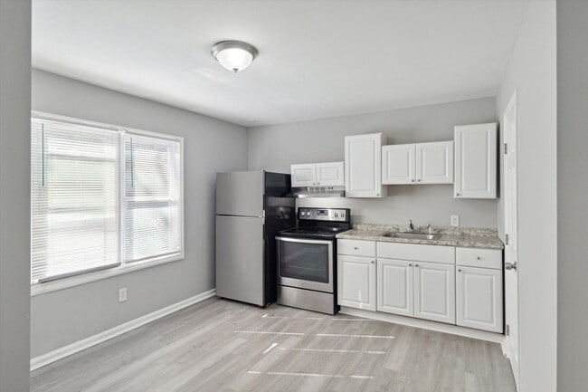 Photo - 1227 E 38th St Unidad A