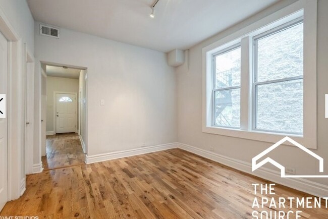 Photo - 2747 W Augusta Blvd Unit 1
