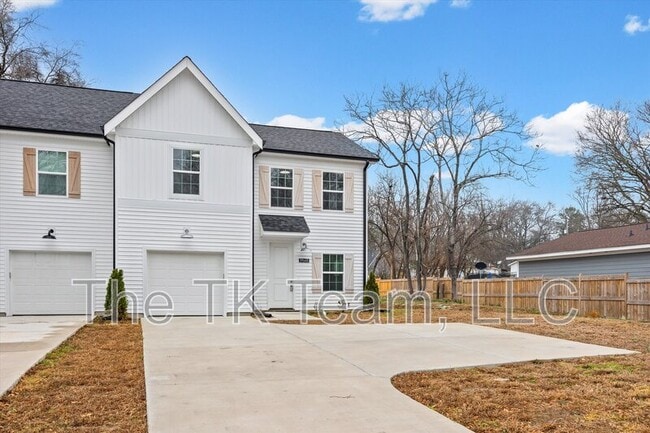 Photo - 1914 White St