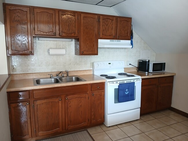 Building Photo - 1212 Riverside Ave Unit Furnished 2 Bed