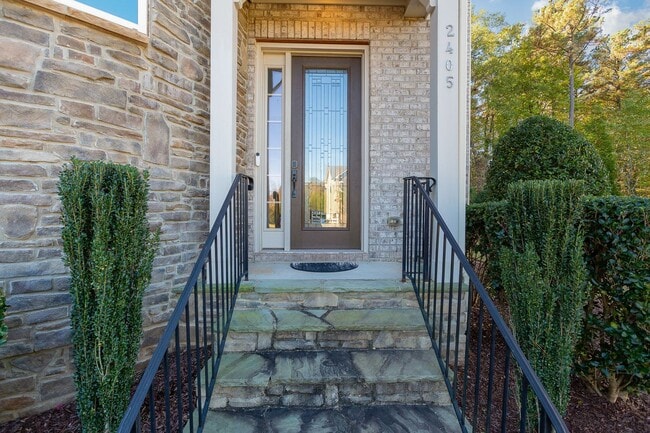 Photo - Stunning 5-Bedroom, 5-Bathroom Home with Chef's Kitchen and Luxurious Features