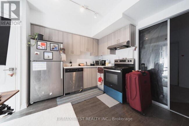 Photo - 1 Falaise Rd Unité 203