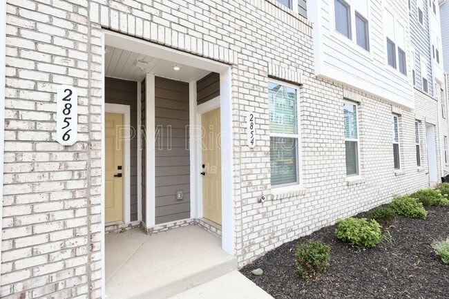 Photo - 2854 Calgary Ln