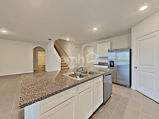 Photo - 2840 Greenleaf Ter