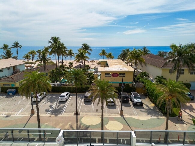 Photo - 305 Briny Ave Unidad 406
