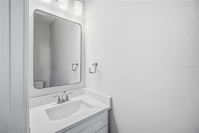 Photo - 2409 W Fig St