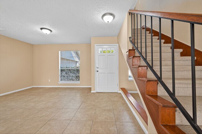 Photo - 3210 Kempwood Dr