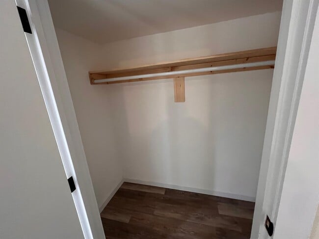 Photo - 30 Cross St Unit 2