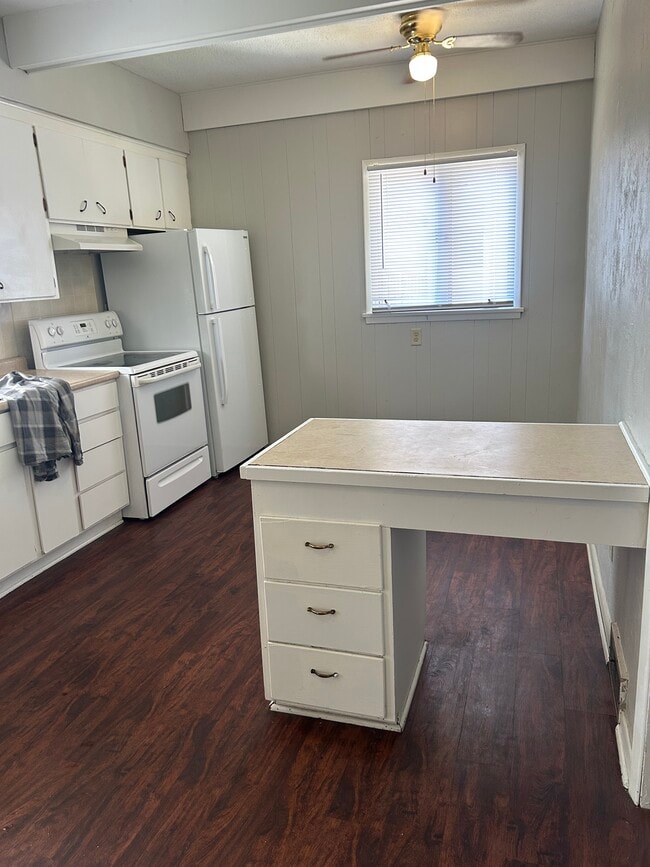 Photo - 2416 10th St NW