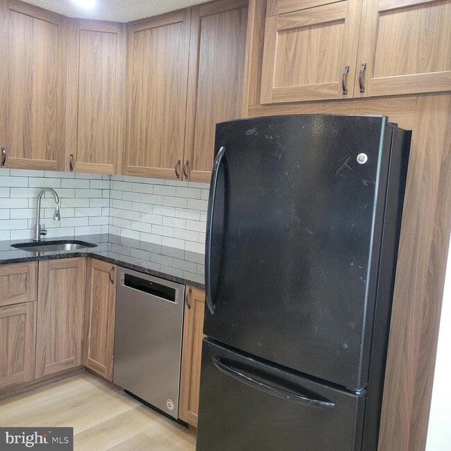 11 Harris Ct