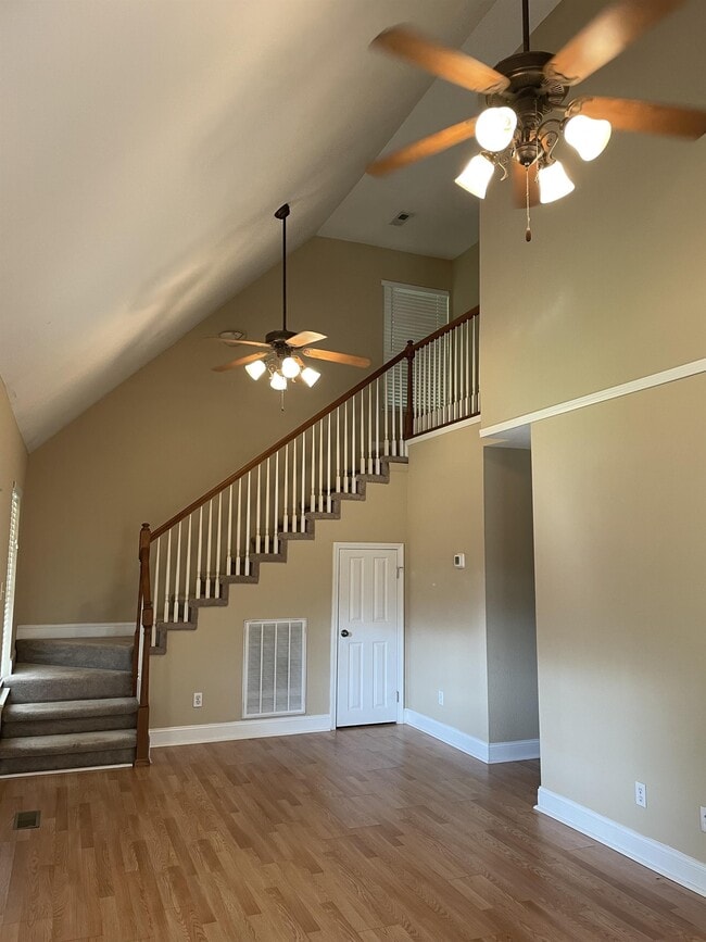 Photo - 1906 Highland Rd