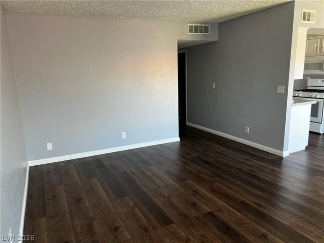 Photo - 6630 Bubbling Brook Dr Unit D