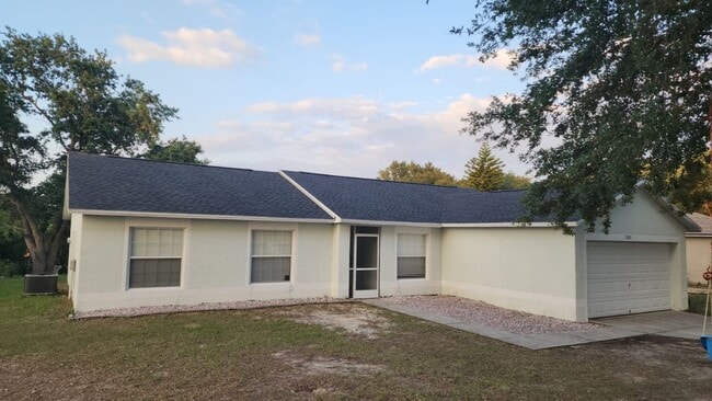 Building Photo - 15405 Margaux Dr Rental