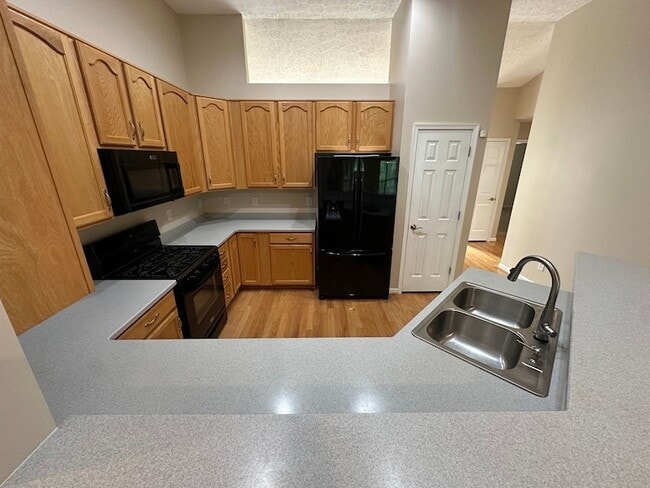 245 Cobblestone Landing
