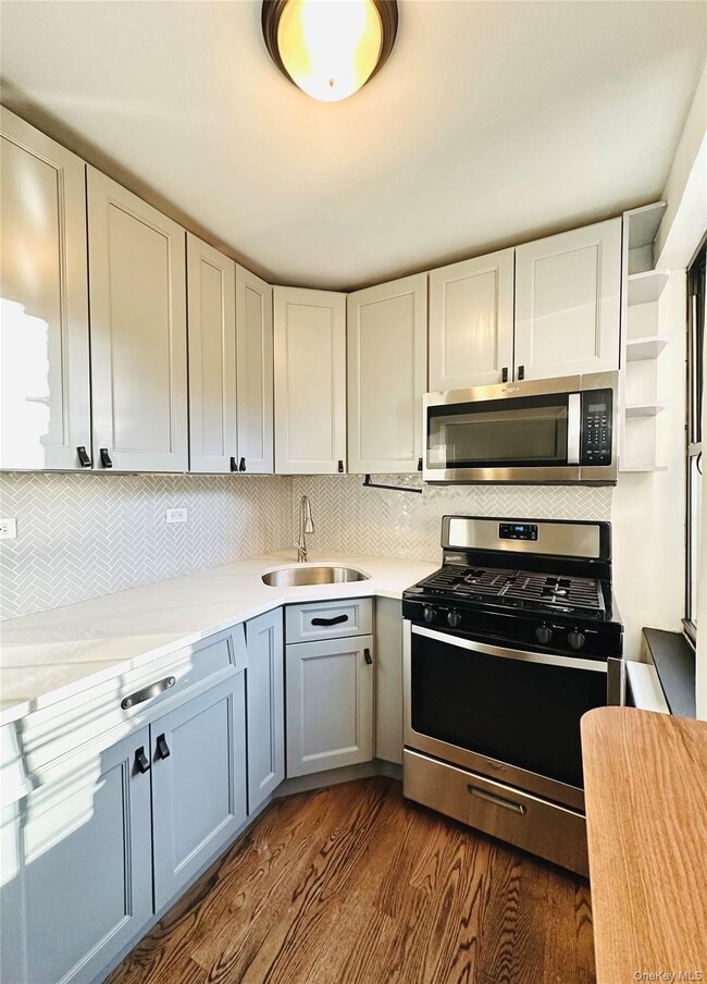 Photo - 52-25 39th Rd Unidad 3C