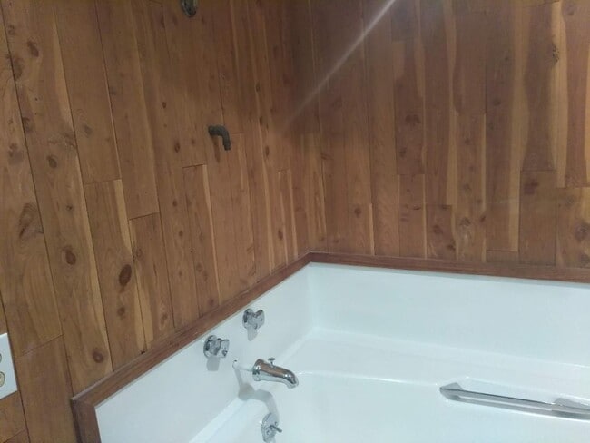 Photo - 8708 Bangor Dr