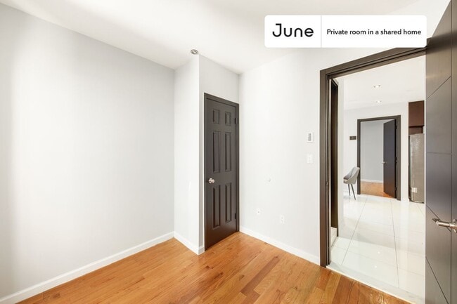 Photo - Room in Shared 4 bed/2 bath home Unidad B