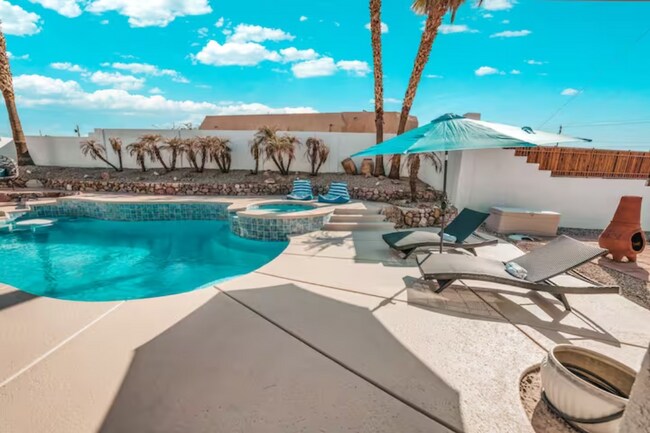 Photo - 3480 Regal Ln