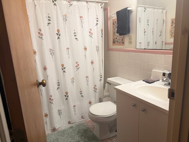 Photo - 15 Commonwealth Ct Unit 12