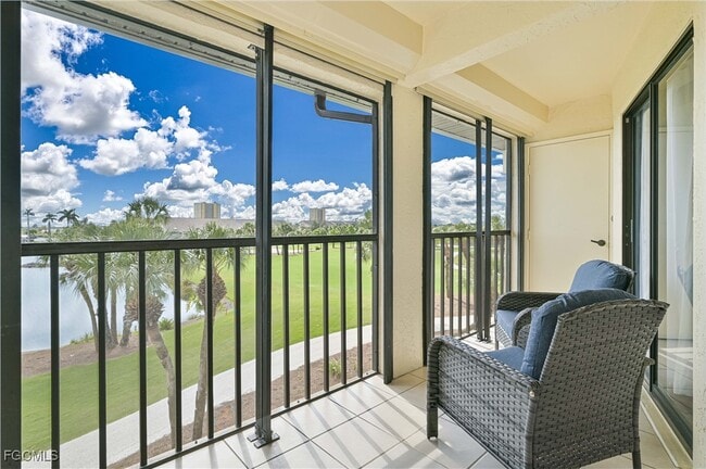 Photo - 12621 Kelly Sands Way Unidad 326