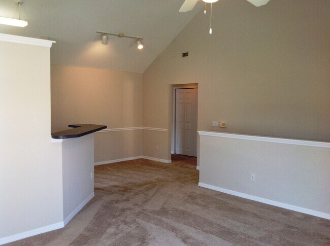 Photo - Spacious three bed at The Hamptons Unit 48-204