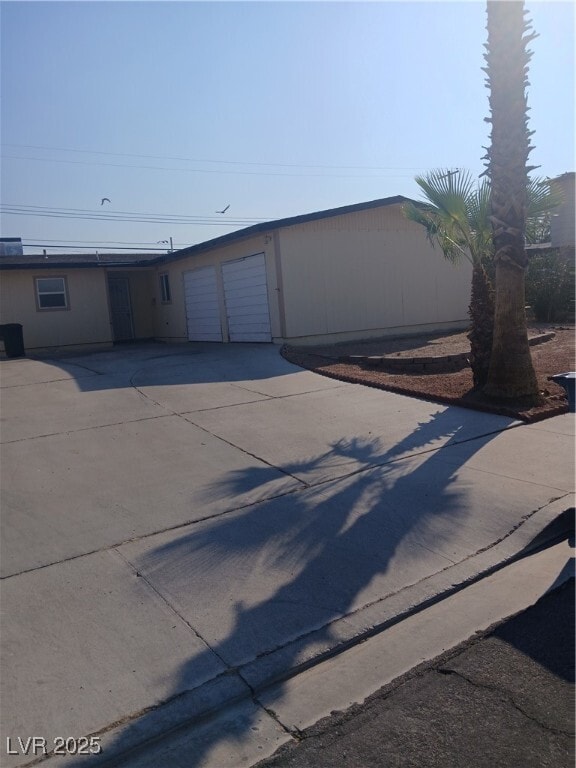 Building Photo - 6209 Mcallister Ave Rental