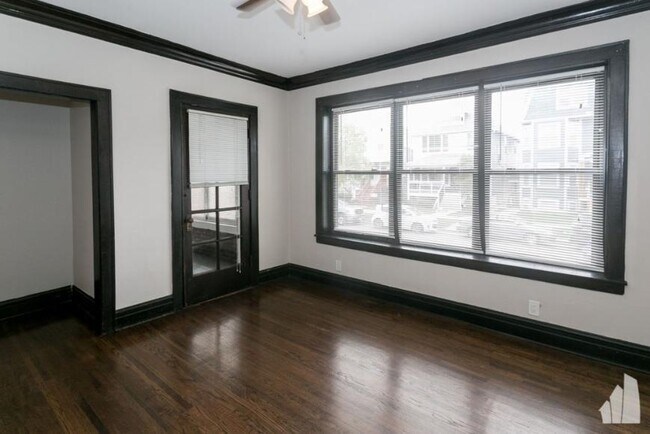 Photo - 2 bedroom in Chicago IL 60618 Unit 3