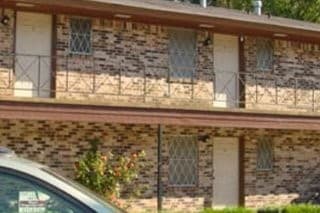 Photo - Country Club Apartments