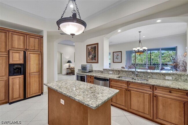 Photo - 2830 Tiburon Blvd E Unit 103