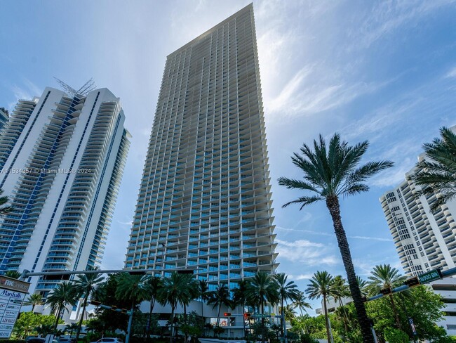 Photo - 16901 Collins Ave Condo Unit 703