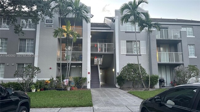 Photo - 620 SW 111th Ave Unit 206