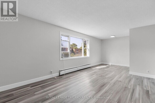 Photo - 1566 Allen Pl Unit 2