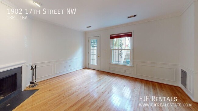 Photo - 1902 17th St NW