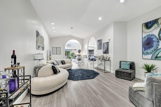 Photo - 7946 Sailing Shores Terrace