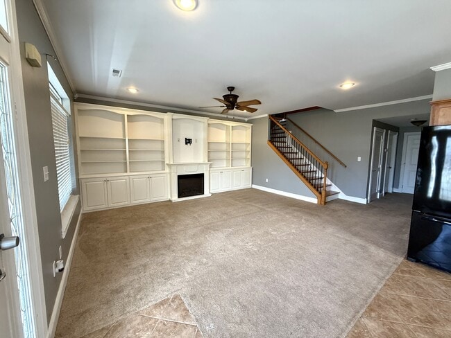 Photo - 98 Melrose Dr