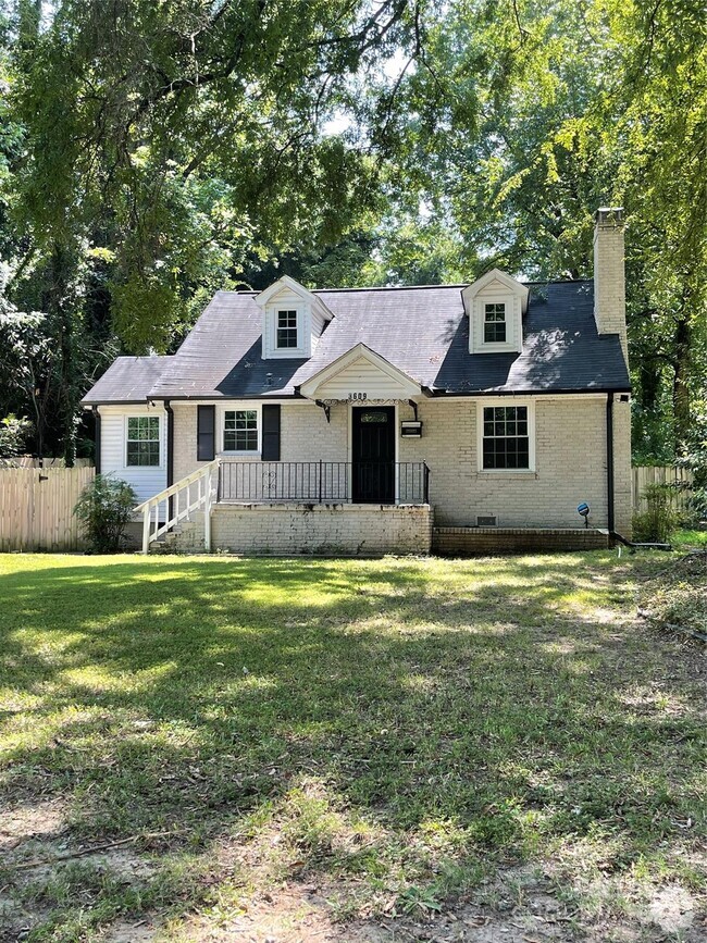 Building Photo - 3609 Avalon Ave Rental