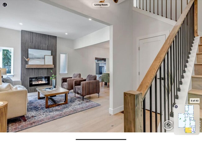 Photo - 2357 Grove St