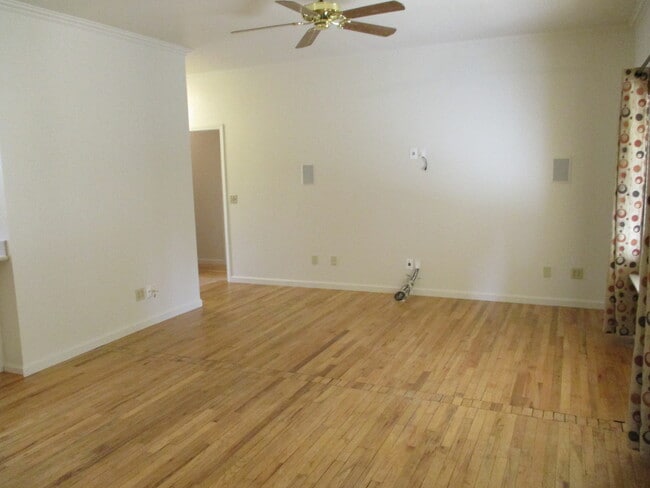 Photo - Cute Home Boasting Hardwood, close to Enloe and downtown Chico!