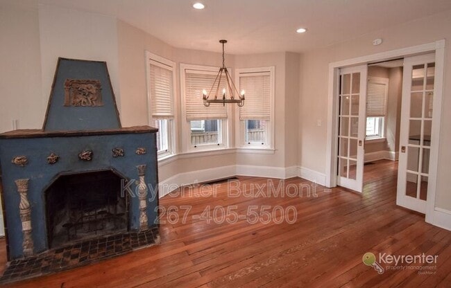 Photo - 61 E Ashland St