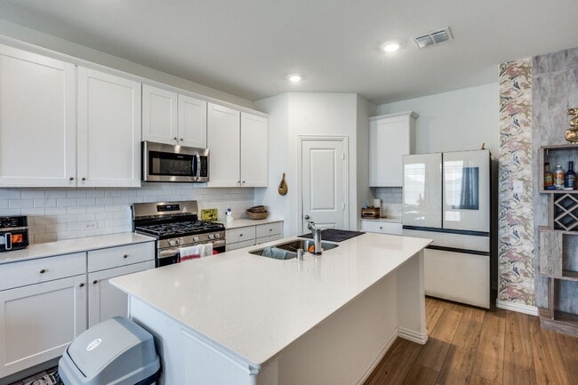 Photo - Beautiful 4BR/2BA Home with Open Floor Plan