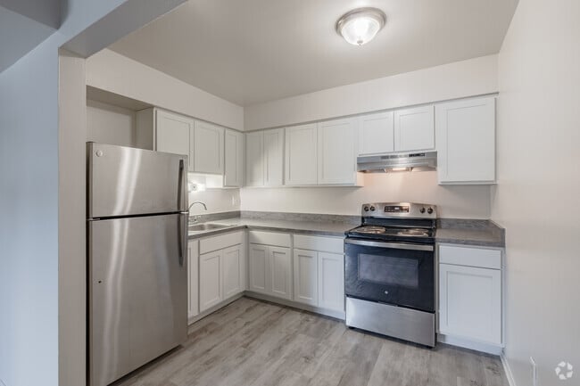 Interior Photo - Maple Grove Rental