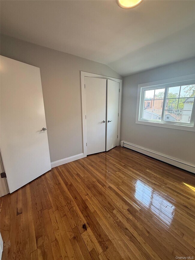 Photo - 145-59 107th Ave